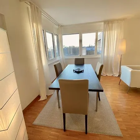 144 Your Bright And Spacious By The Lausanne